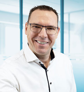 DIRK STROHBACH